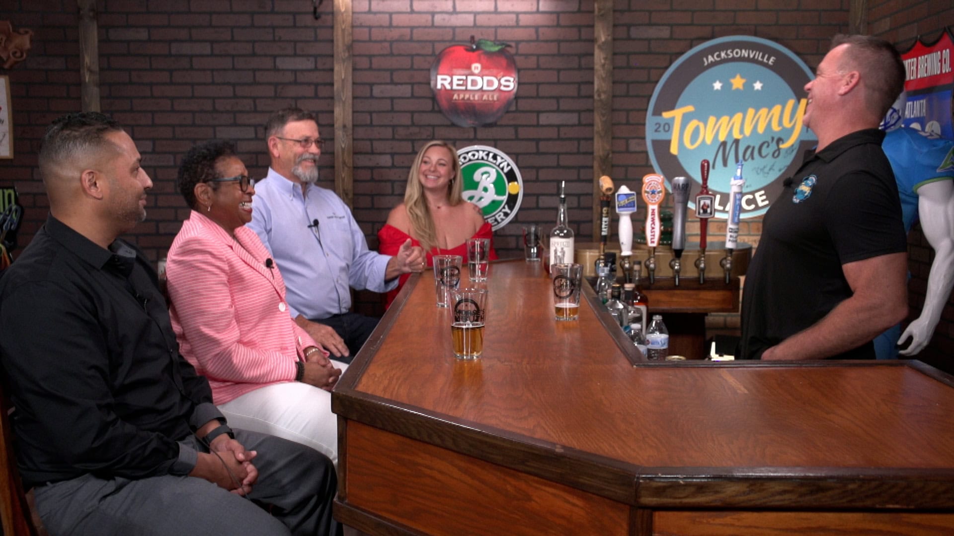 “The Horse’s Mouth” with Carlos Pagon, Printella Bankhead, Glenn Ellison, and Brandy Kosecki