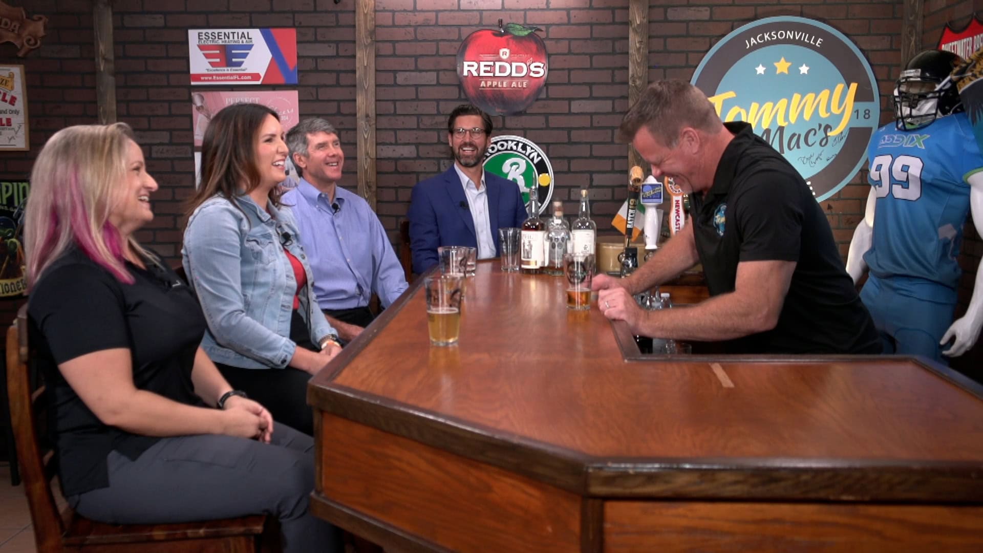 “The Horse’s Mouth” with Cristine Kirk, Tiffany Bailey, Mac Holley, and Daniel Gilham