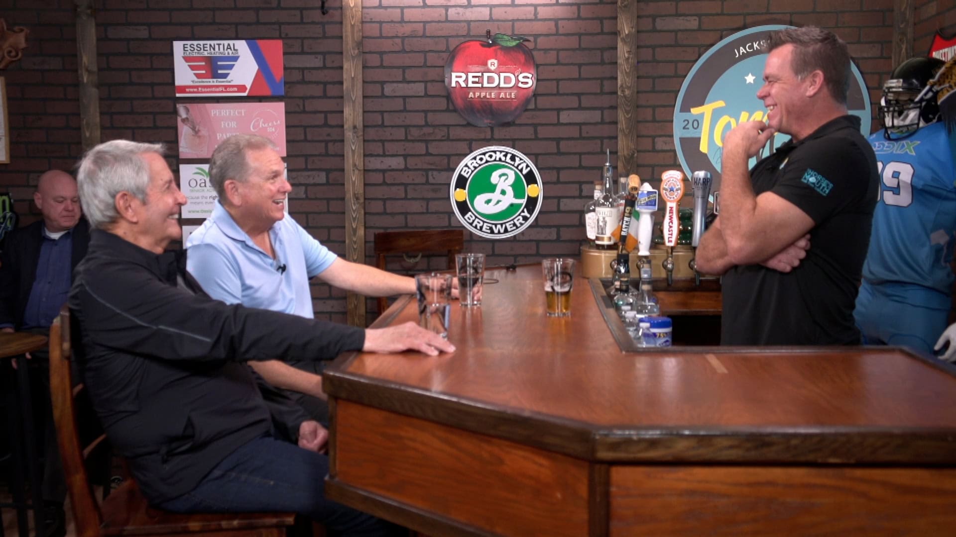 “The Horse’s Mouth” with Coach Jerry Sullivan and Coach Dave Campo