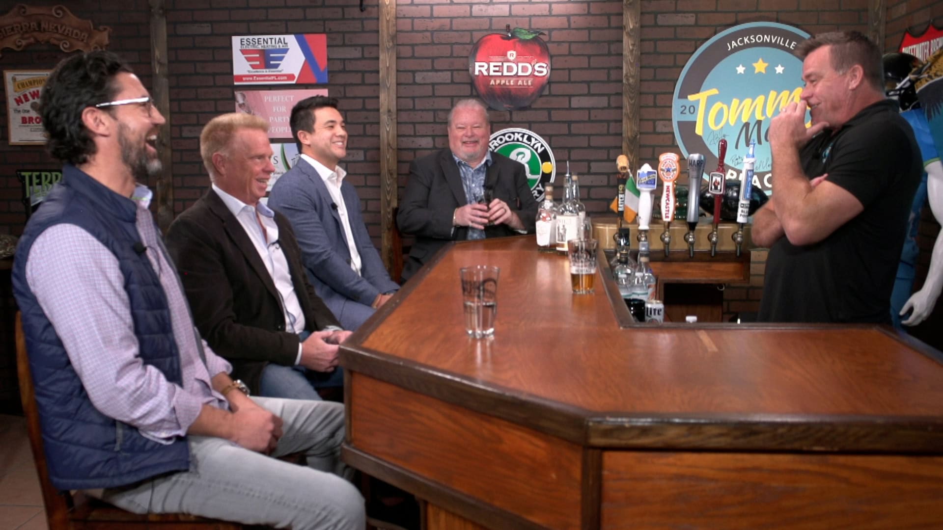 “The Horse’s Mouth” with Daniel Gilham, Bill Prescott, Kevin Lao, and Jeff Sedlitz