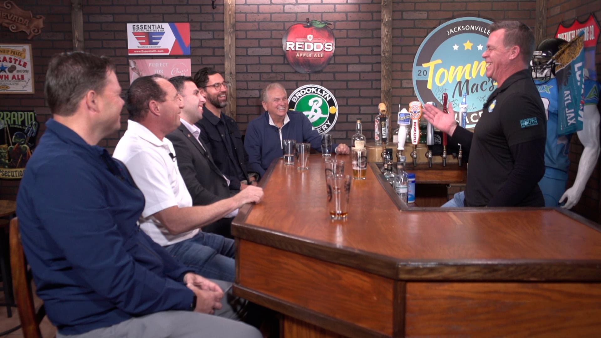 “The Horse’s Mouth” with Jesse Stakes, Daniel Locke, Ed Vera, Daniel Gilham, Coach Dave Campo