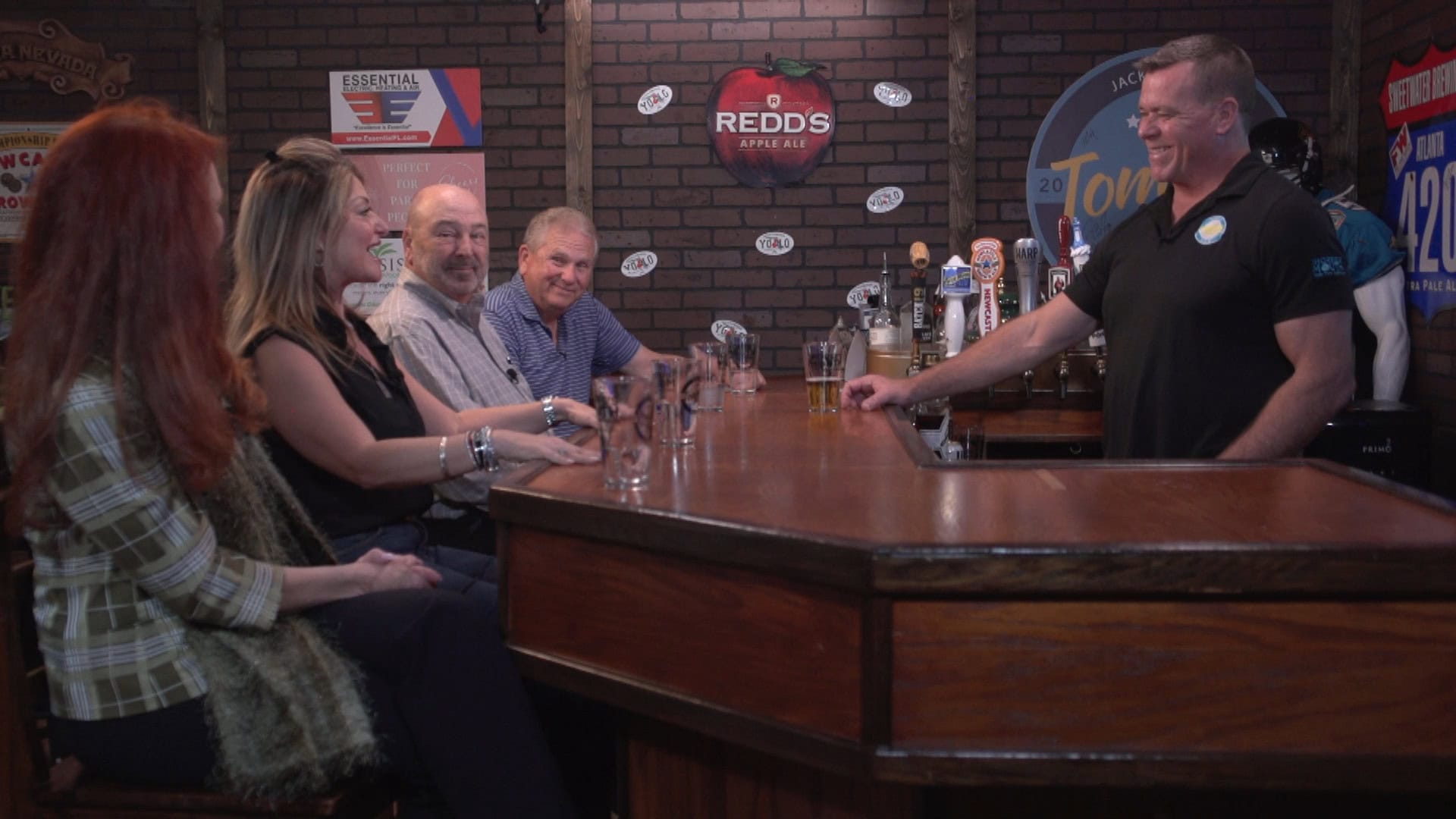 “The Horse’s Mouth” with Tanya Dee Holland, Suzie Becker, Major Harding, and Dave Campo